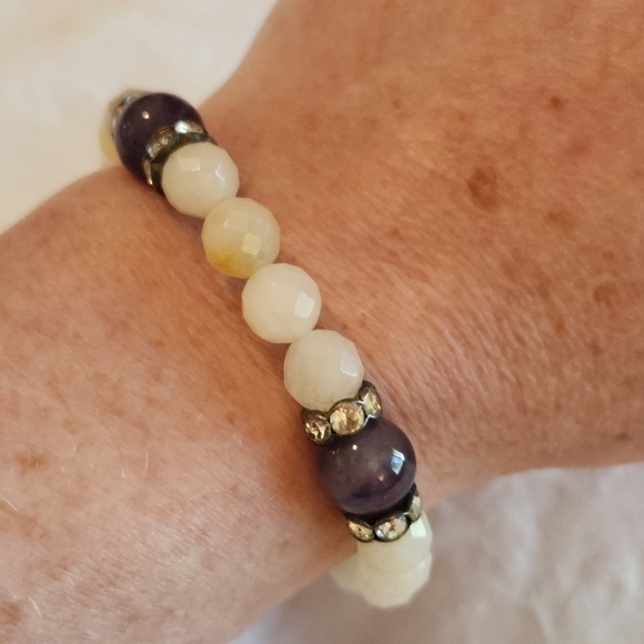 Stone beaded bracelet - Picture 2 of 4